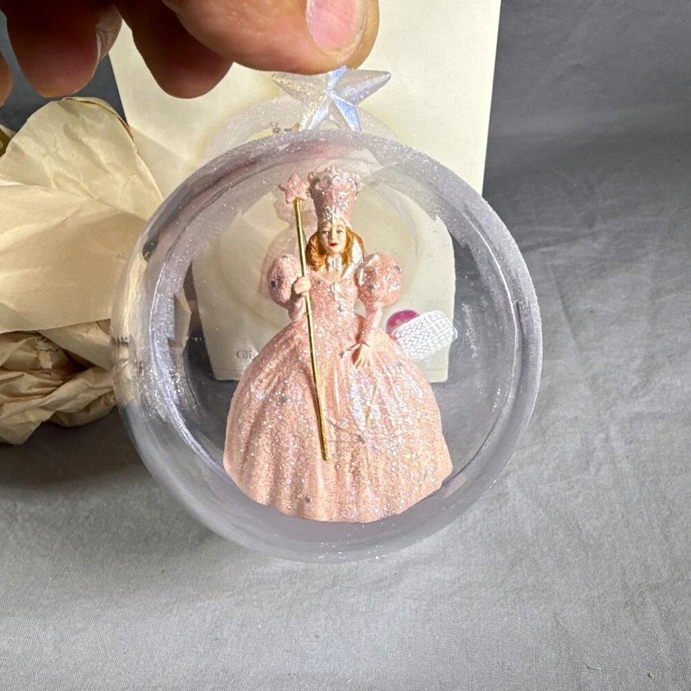 * Hallmark Keepsake Ornament 2006 Glinda The Good Witch Arrives Wizard of Oz